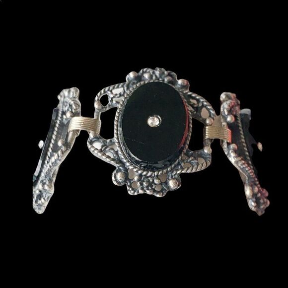 Vintage Banana Bob black glass cameo style ox silver bracelet 7.5” L - Picture 9 of 11